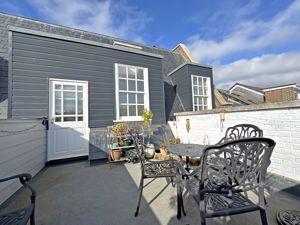 Photo 13- click for photo gallery